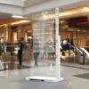 прозрачный коммерческий дисплей
