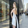 55-дюймовый OLED-прозрачный дисплей для цифровых витрин и интерактивных инсталляций
