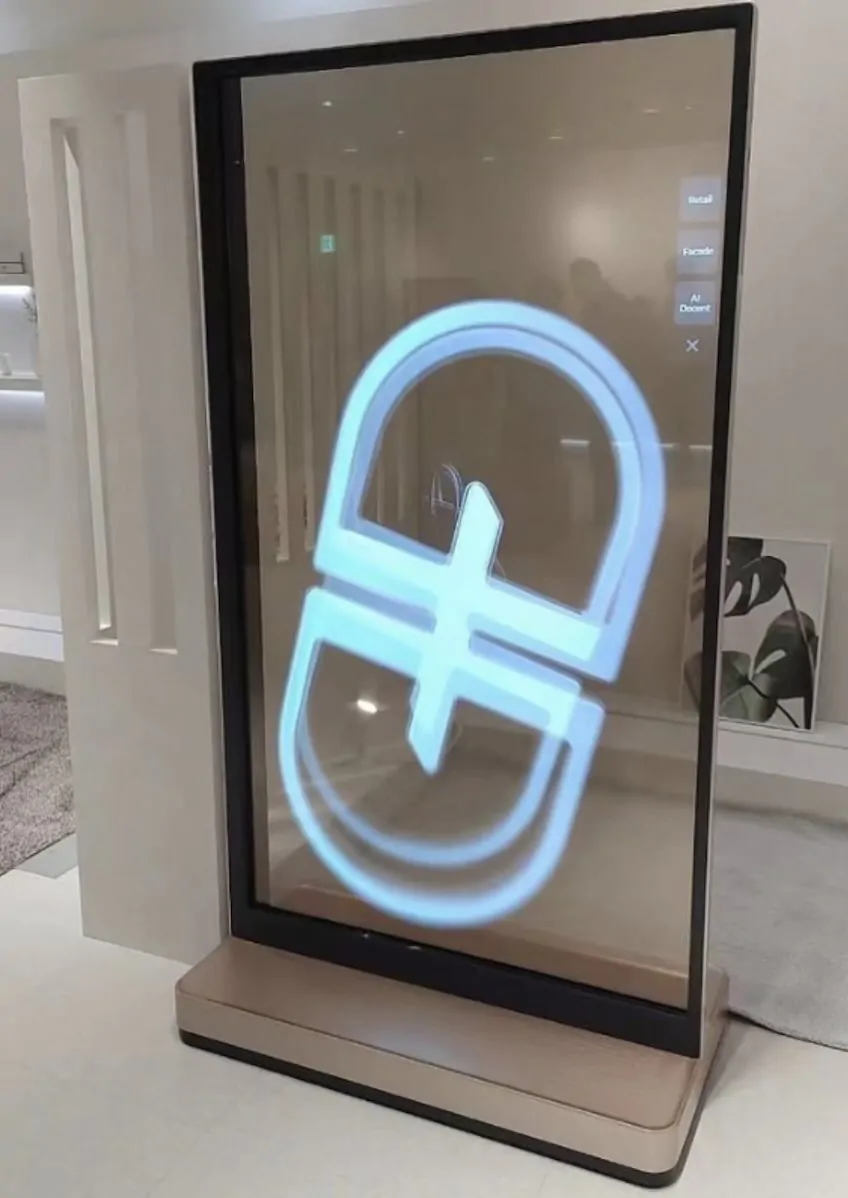 77" Прозрачный OLED дисплей с искусственным интеллектом для магазинов